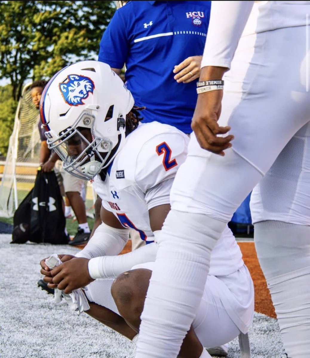 #Agtg Blessed to receive an offer from Houston Christian university! <a href="/CoachPetty_/">Jonathan Petty</a>