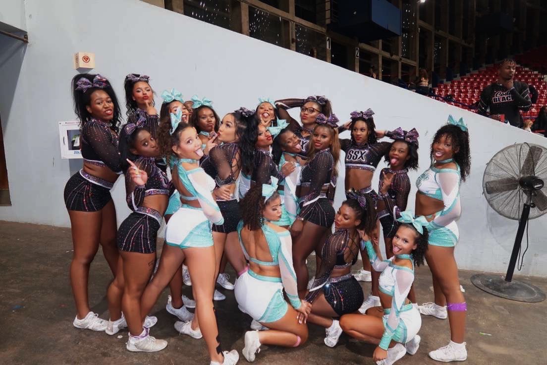 chloepetittt's tweet photo. queen sharks 👑🦈 #ssx #seniorelite https://t.co/CuZ1d3M9Qs