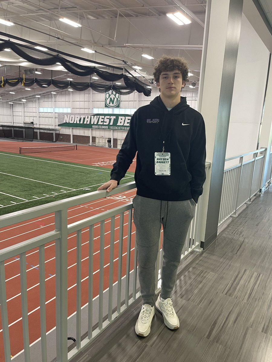 haydendaggett19's tweet photo. Thank you for having me out! Had a great time. @CoachNovak_NW @CoachWrightD @CoachRyanGent https://t.co/XJVxt4tgfU