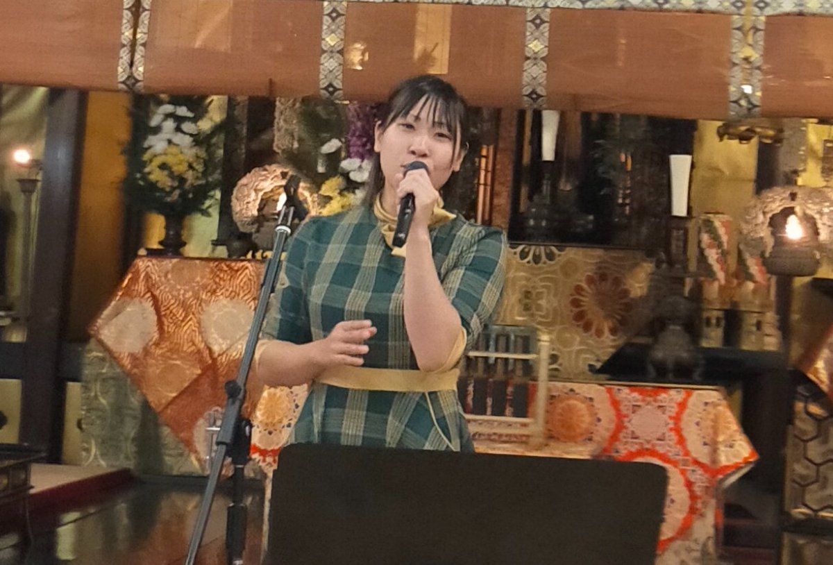 sateotachiai's tweet image. 『佛現寺「とまり木プロジェクト」いちごいちえvol.3芸術の秋編』
愉しく終演！
#佛現寺
#白山さやか
#SwingEasy
#石原耕
こちらをご覧ください
　　　　↓ ameblo.jp/rcko/entry-128…