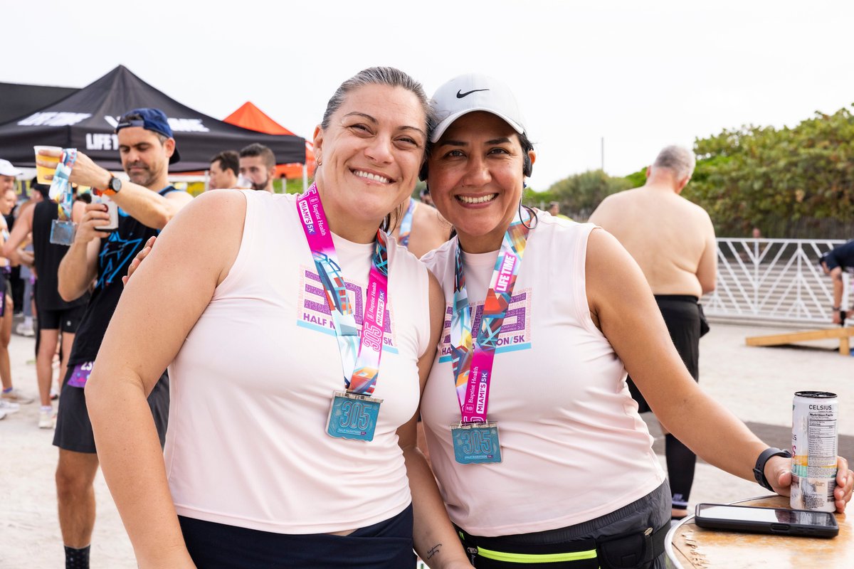 BibRave's tweet photo. 🌴 It’s more than a race—it’s a Miami experience! 🌊 Feel the ocean breeze, see the skyline, and soak up the sunshine! ☀️ Secure your spot at the 305 Half Marathon today 👉 https://t.co/pmbEpMvaSa 🌟🏅

#BibChat #305BR https://t.co/YZWRGaJPmo