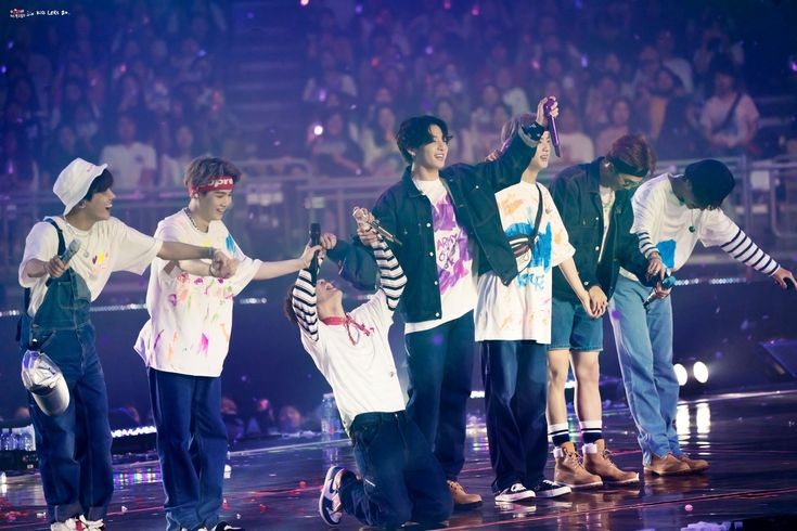 fl9wer_cart's tweet photo. These 7 men will always have a special place in my heart 🤍

If I could go back in time, I will choose them again 🥺 no matter how painful it can get, it was all true love. 💜 https://t.co/0VgtNm6ATG