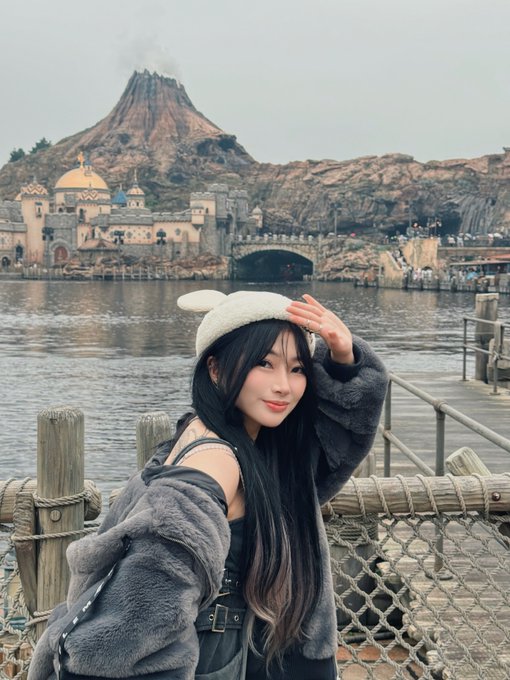 Tokyo Disney Sea! https://t.co/Qi7Kn7NCcW