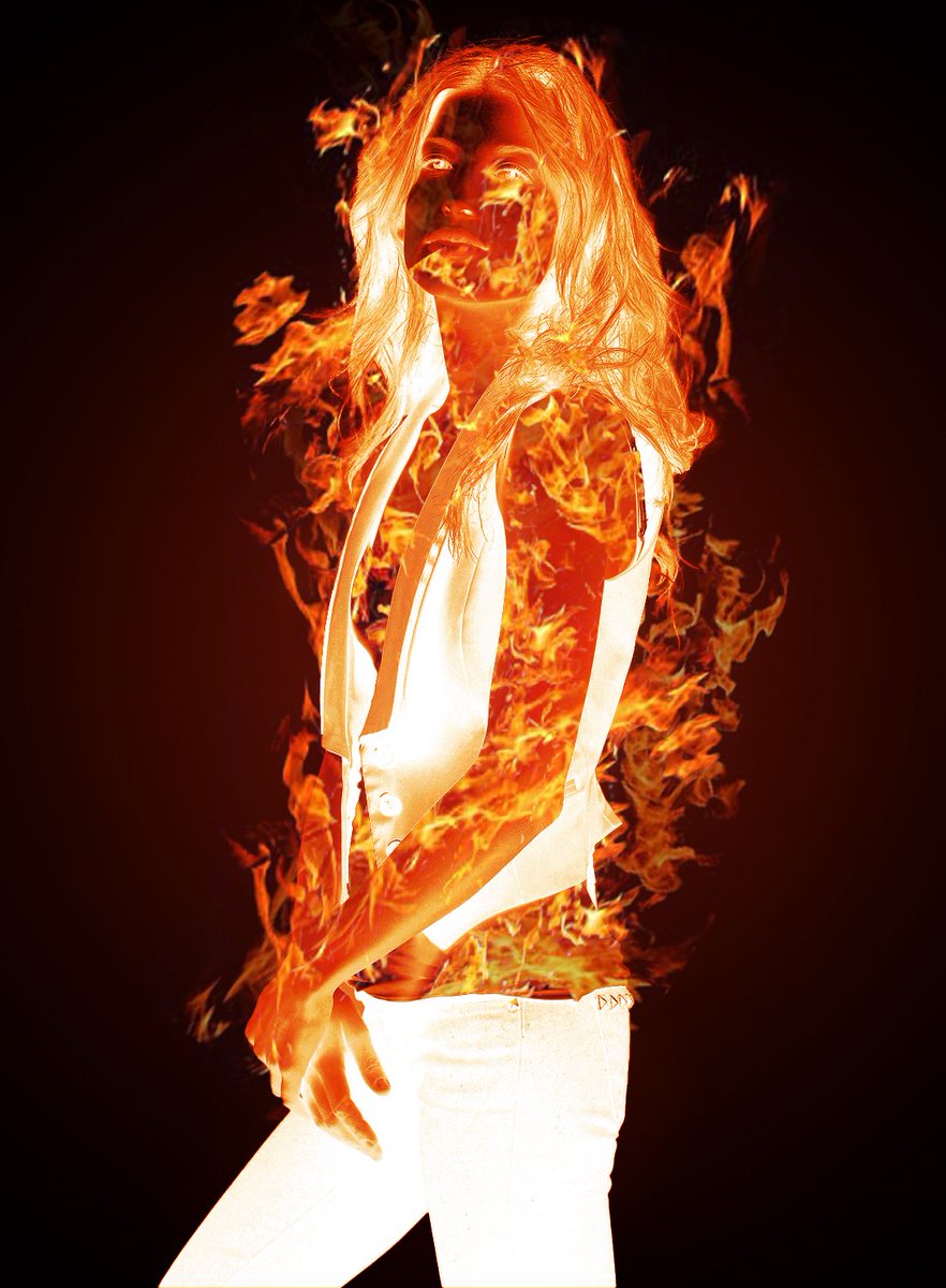 DCZ22's tweet photo. En este visual una mujer gobierna el fuego. Y esa mujer es #TaniaRaymonde.
Esta imagen fue creada en #Photoshop. #EfectoDeFuego #Fuego #FireGirl #YCJ #DigitalArt #FanArt #Raymonde https://t.co/twC8da75Yp