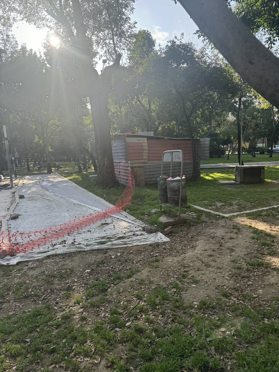 ParqueCuauhtemocToriello (@parqcuauhtemoc) on Twitter photo <a href="/Gabyosoriohdz/">Gaby Osorio</a> <a href="/ParqCuauhtemoc/">ParqueCuauhtemocToriello</a> en espera de que la administración de <a href="/Gabyosoriohdz/">Gaby Osorio</a> en <a href="/TlalpanAl/">Alcaldía Tlalpan</a> continúe obra inconclusa que afecta y pone en riesgo a vecinos de Toriello Guerra y usuarios de este espacio público. URGE, favor de resolver. <a href="/Gabyosoriohdz/">Gaby Osorio</a> <a href="/ParqCuauhtemoc/">ParqueCuauhtemocToriello</a> en espera de que la administración de <a href="/Gabyosoriohdz/">Gaby Osorio</a> en <a href="/TlalpanAl/">Alcaldía Tlalpan</a> continúe obra inconclusa que afecta y pone en riesgo a vecinos de Toriello Guerra y usuarios de este espacio público. URGE, favor de resolver.