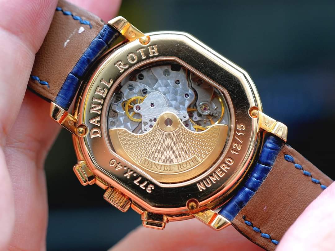 AmateurDealer's tweet photo. The Daniel Roth Perpetual Calendar Chronograph 337.X.40 
#DanielRoth #LuxuryWatches #FineWatchmaking #PerpetualCalendar #Chronograph #WatchCollector #WatchLover #Timepiece #Horology #WatchEnthusiast #singaporewatchclub #singaporetrending #singapore #singaporewatchenthusiasts https://t.co/s2jf9qIX45