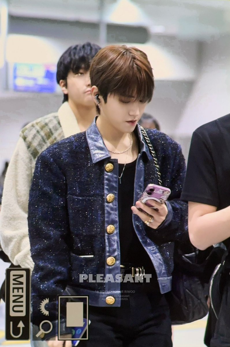 241118
#보이넥스트도어 #BOYNEXTDOOR
#리우 #RIWOO