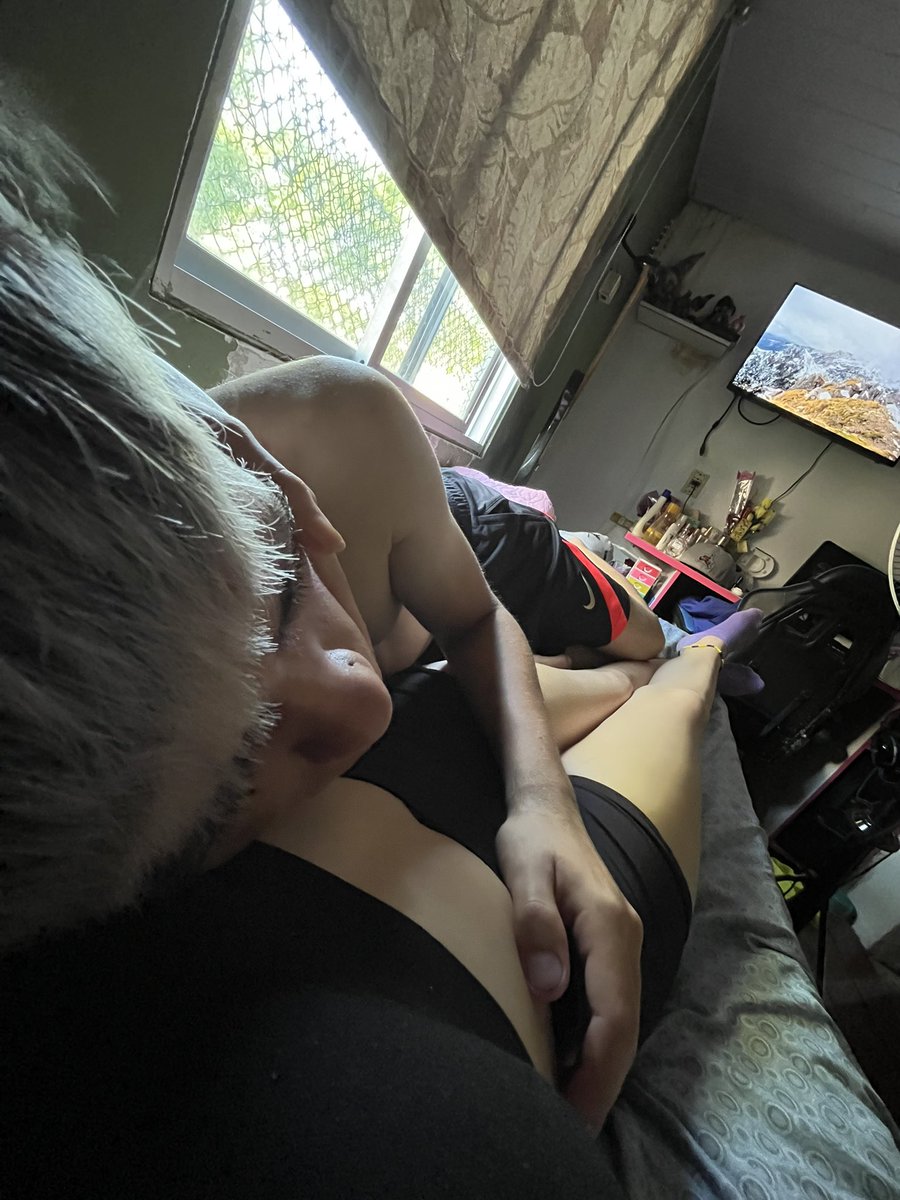 x1omaa__'s tweet photo. el sabe q lo amo mucho, pero no sabe lo mucho q lo amo 🥹❤️😍 https://t.co/Dy5Yhfn7jM