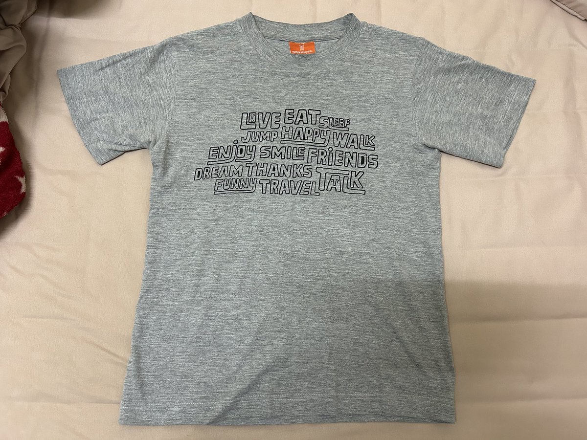 Jeff__JD's tweet photo. ไซส์ m ราคา 40 บาท
#ส่งต่อเสื้อผ้ามือ2 #ส่งต่อเสื้อผ้า #เสื้อผ้ามือสองสภาพดี #เสื้อมือสอง #ส่งต่อเสื้อผ���ามือสองราคาถูก #ส่งต่อเสื้อผ้ามือสอง #เสื้อผ้ามือหนึ่ง https://t.co/ASNqtypo7S