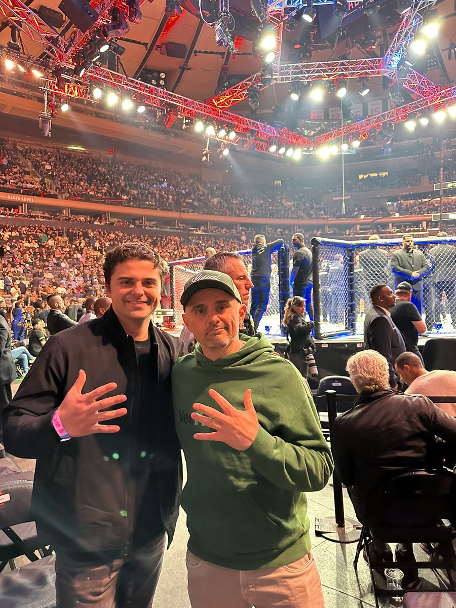 JackMel4's tweet photo. Incredible weekend in NYC👊 https://t.co/JkCwSaic3R