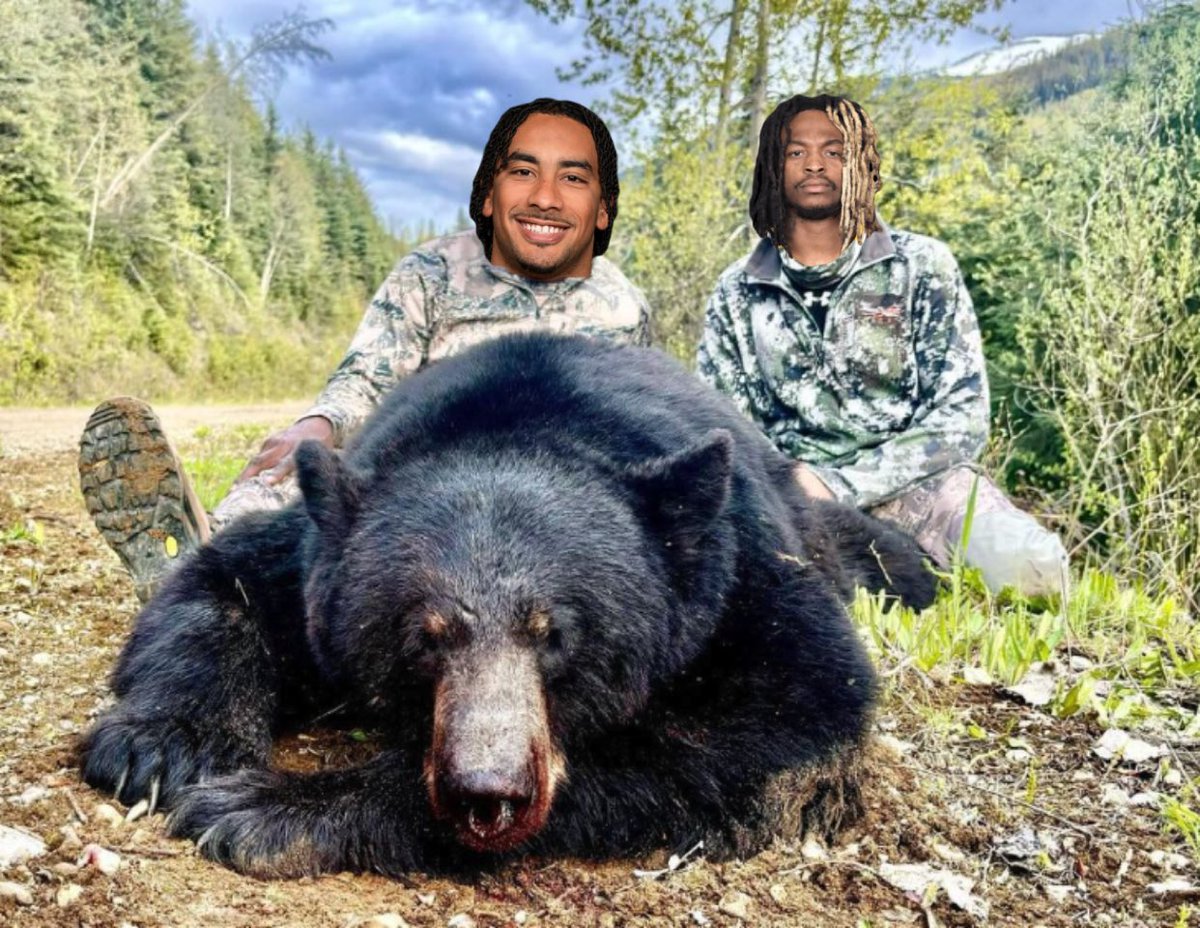 ebenezer_gooch's tweet photo. smokin da bears pack https://t.co/Vpoz658uvQ