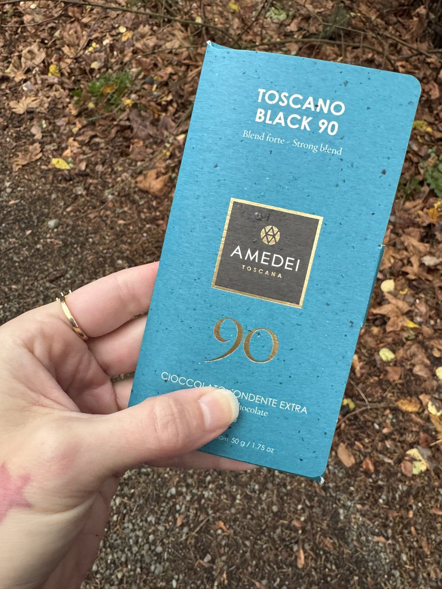 Anna Balrog tweet media