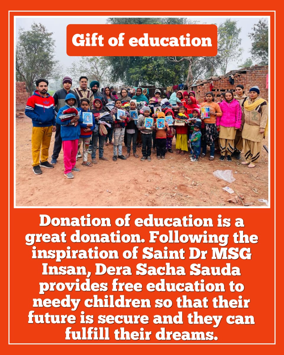 KULVIND97874127's tweet photo. #GiftOfEducation अभियान के तहत SaintDrMSG की प्रेरणा से डेरा सच्चा सौदा के अनुयायियों द्वारा जरूरतमंद बच्चों को फ्री शिक्षा और स्टेशनरी वितरण कि जा रही है। इसके अलावा, स्कूल में दाखिला कराने और फीस देने में भी सहायता की जाती है। https://t.co/4Dskiu4XuK