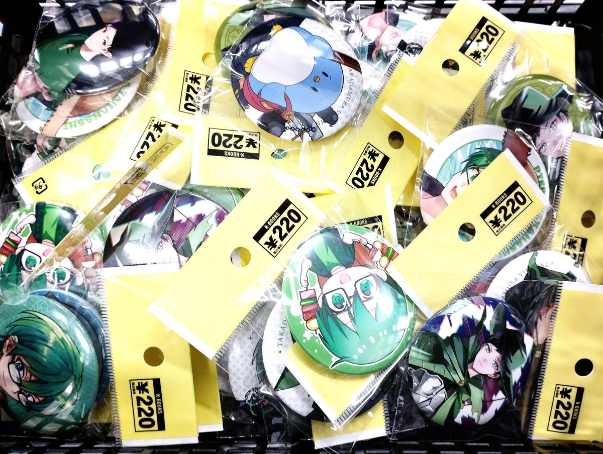 入荷情報】 #高田村 #オレビバ 缶バッジやアクリルスタンドなど 各種