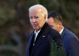 padrehayen's tweet photo. Esto es una locura diabólica: la administración de Joe Biden -a dos meses de terminar- da luz verde a Ucrania para utilizar misiles de largo alcance proporcionados por EEUU para atacar a Rusia. ¿Todavía el mundo sigue teniendo más miedo a Donald Trump? ¡Qué "regalito" le está dejando Biden a su sucesor! Oremos 🙏 por la paz mundial.