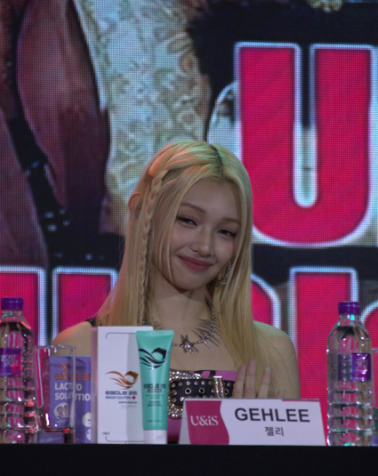 Precious Princess 💙
#GEHLEEDANGCA  #UNIS