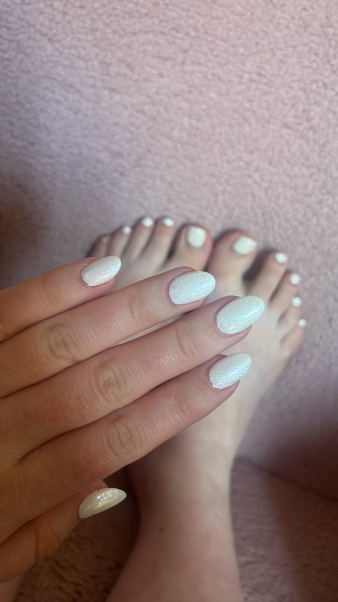 AussiePrincessB's tweet image. Fresh fingers and toes now pay up 

#findom #feet #footfetısh