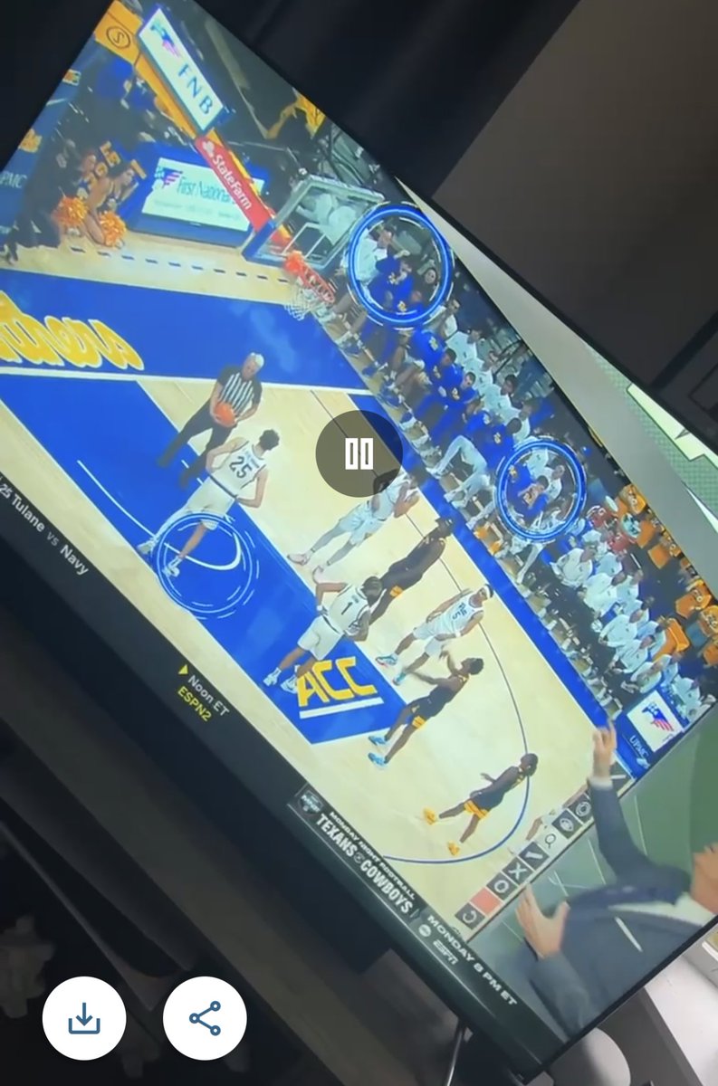 J.Mayhew tweet media