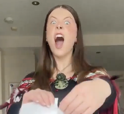 Kat Kanada tweet media