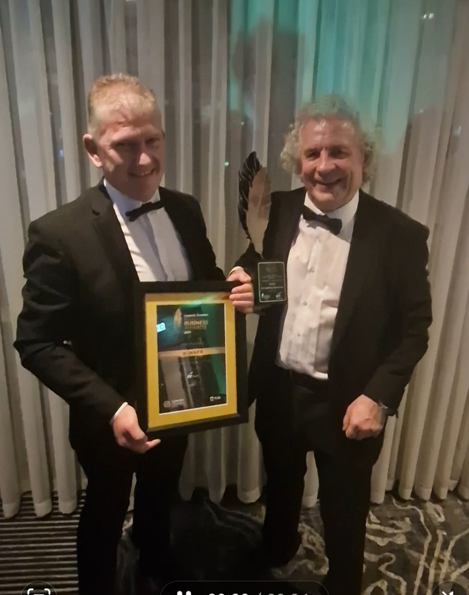 DGDShredding's tweet image. We're thrilled at DGD Shredding to have won the Sustainability Leadership Award for 2024 at the Limerick Chamber Regional Business Awards last night. It is great to be recognised as a leader on our sustainability journey.
#limerickchamber #regionalbusinessawards #sustainablity
