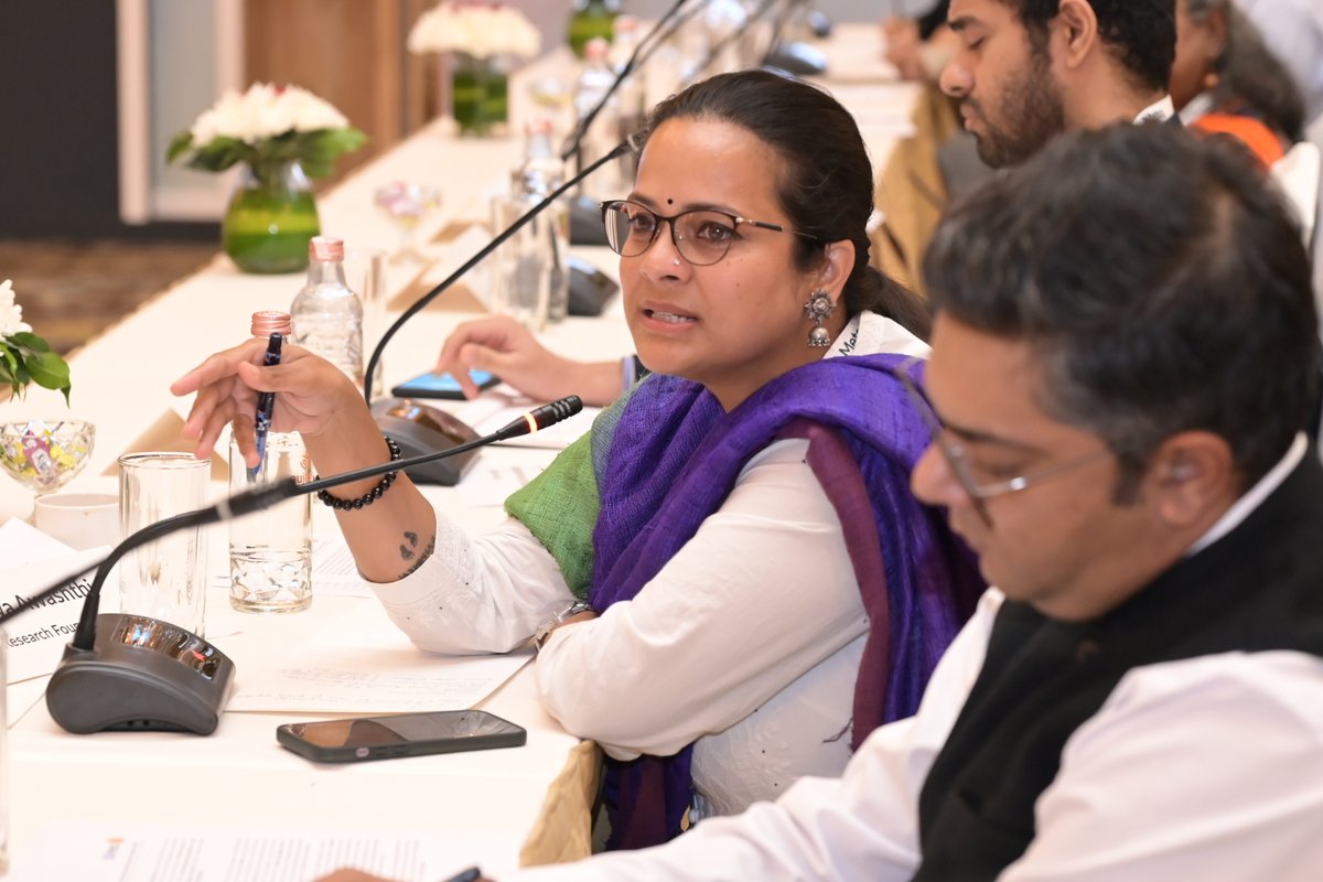 🧵Last week, The Quantum Hub (<a href="/tqh_policy/">The Quantum Hub</a>) hosted a roundtable on children’s data protection under Section 9 of India’s Digital Personal Data Protection Act, 2023 (DPDP Act). Held on the sidelines of <a href="/Meta/">Meta</a>'s Digital Suraksha Summit 2024, the discussion brought together experts