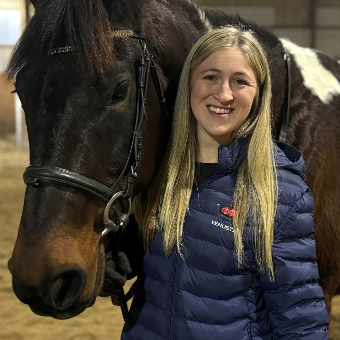 Venustas Heated Apparel (@realvenustas) on Twitter photo Weekend plans? Riding into warmth and comfort with <a href="/RealVenustas/">Venustas Heated Apparel</a> 🐴🔥 Who else loves winter rides? ❄️✨ 📸
Featured: Heated Jacket With Dual Control Button 7.4V For Unisex - Navy
Shop Today: venustasofficial.com
#Venustas #HeatedJacket #VenustasSqaud #horseriding Weekend plans? Riding into warmth and comfort with <a href="/RealVenustas/">Venustas Heated Apparel</a> 🐴🔥 Who else loves winter rides? ❄️✨ 📸
Featured: Heated Jacket With Dual Control Button 7.4V For Unisex - Navy
Shop Today: venustasofficial.com
#Venustas #HeatedJacket #VenustasSqaud #horseriding