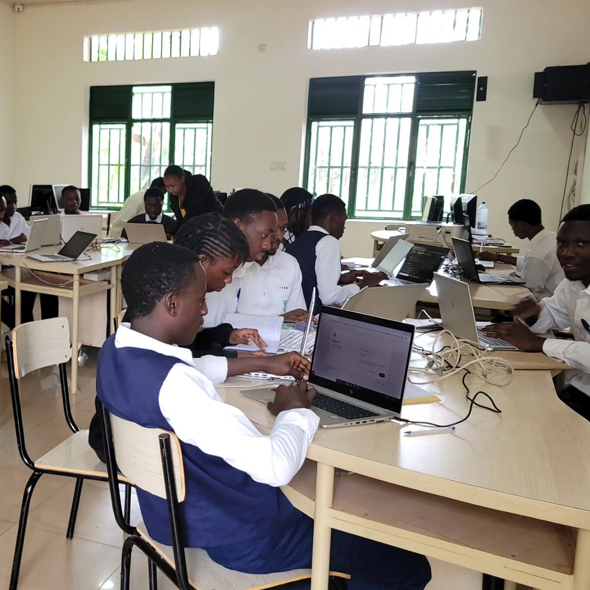 Akagera International School tweet media