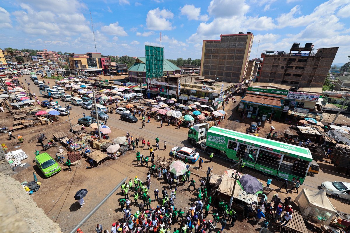 Benson K (@bensu_mk) on Twitter photo Official Flag off for the Sambaza Furaha na Safaricom Caravan this Morning. Mount Kenya Region it's your time to get Goodies courtesy of <a href="/SafaricomPLC/">Safaricom PLC</a>
#SambazaFurahaNaSafaricom Official Flag off for the Sambaza Furaha na Safaricom Caravan this Morning. Mount Kenya Region it's your time to get Goodies courtesy of <a href="/SafaricomPLC/">Safaricom PLC</a>
#SambazaFurahaNaSafaricom