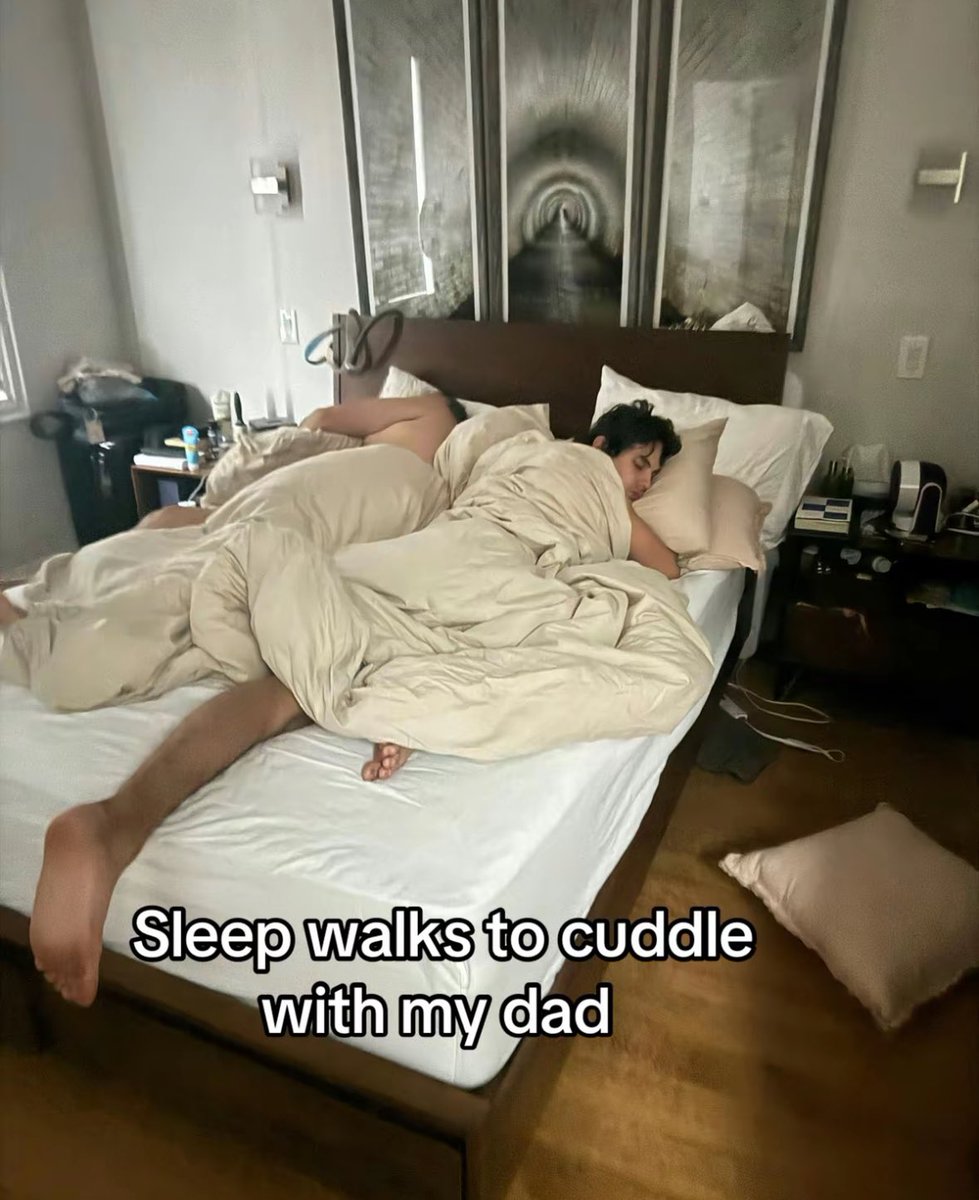 dxckiii's tweet image. there is just no way………………………………..