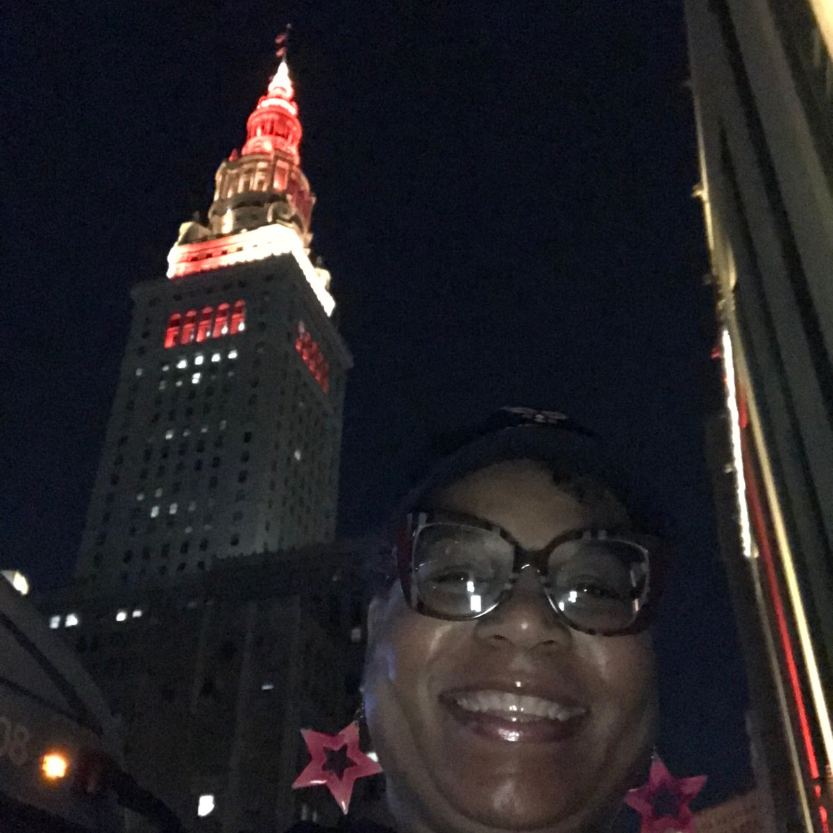 usafamamameeks's tweet photo. The Land I love @cavs  
Undefeated thus far 🙌🏾 https://t.co/FqyDquSwl3