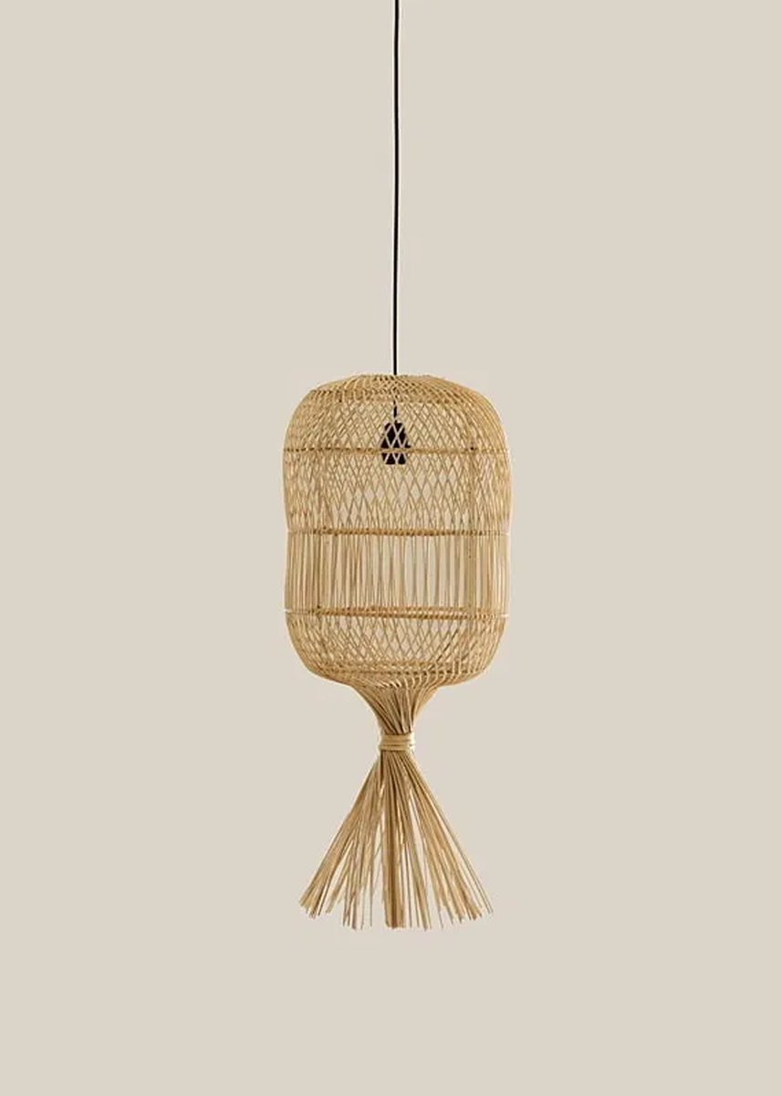homeandsouldxb's tweet image. Choose your perfect Santorini pendant or lantern—each one uniquely handmade by skilled artisans. Bring timeless charm into your space!✨🤍

#SantoriniStyle #HandmadeLighting #rattanfurniture #homefurniture #sustainableliving #دبي #мебель #диван #подвеснойсветильник #ковры
