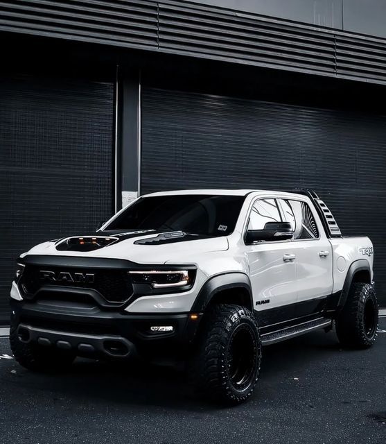 Auto_Porn's tweet photo. 🔥🔥🔥🔥🔥 https://t.co/Wumzt4ven6