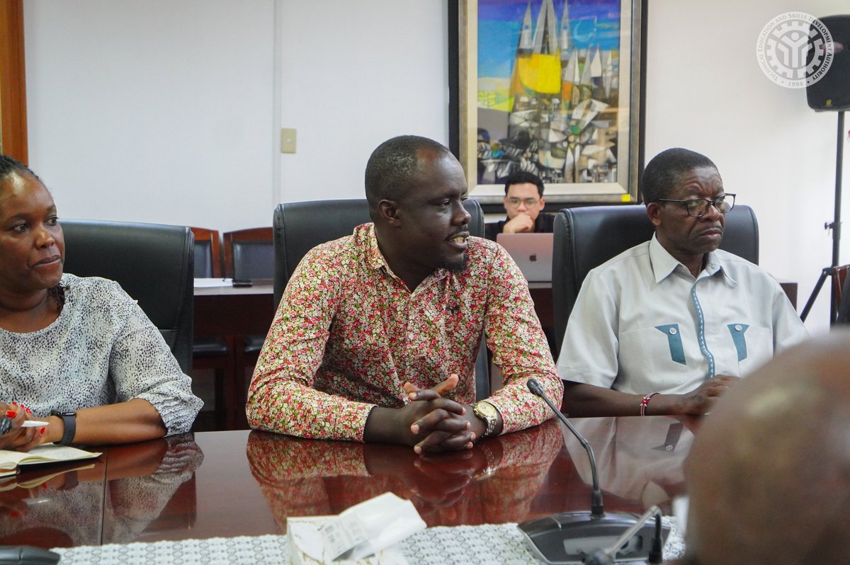 (3/5)
GIZ and Kenyan delegates met with TESDA officials to discuss successes, challenges, and best practices in implementing DTS programs.