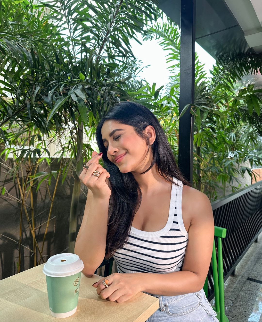 GcpHEWybwAATjhk?format=jpg&name=large