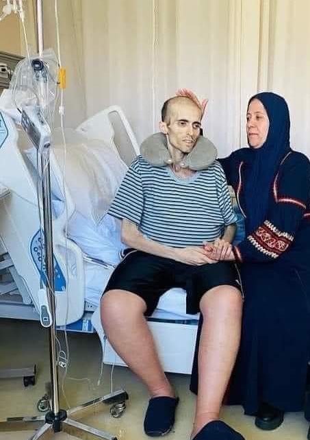 NewsNow4world1's tweet photo. وفاة المشهور الأردني "أيمن علي" اثر معاناة مع المرض. https://t.co/iTJw6Yx77W