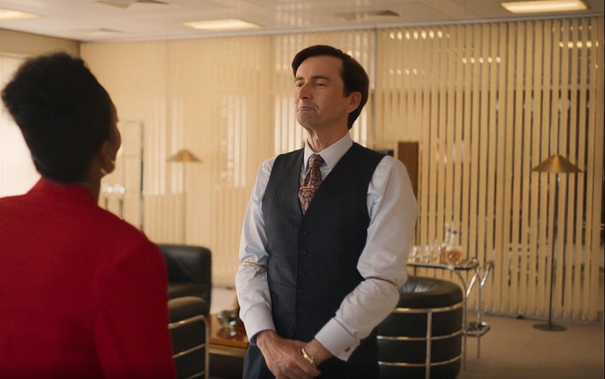 donor_xp's tweet photo. How unserious he is 
Jealous of Tony Baddingham day 28
#Rivals #DavidTennant https://t.co/fpF7vm9V3Z