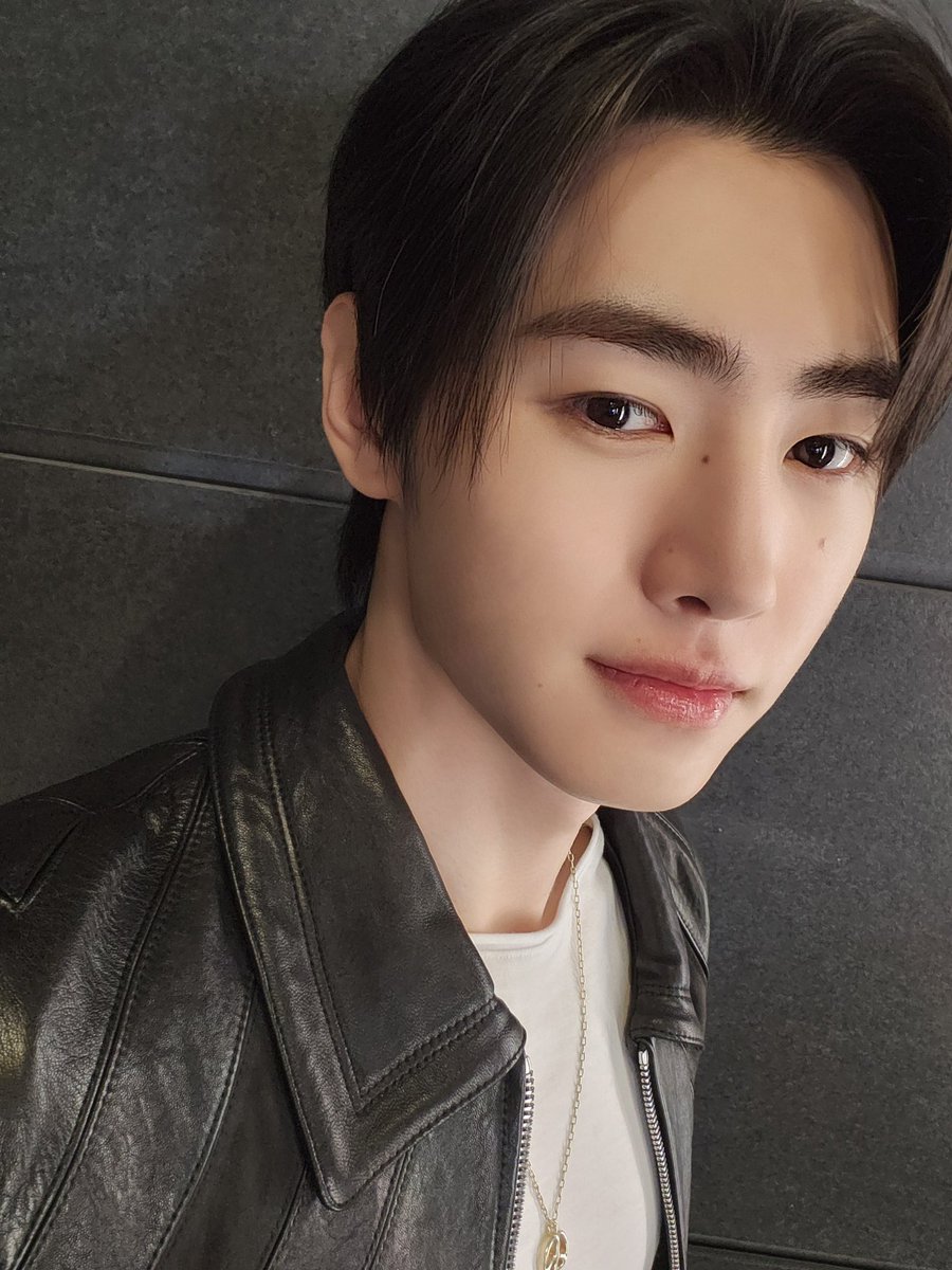 ENHYPEN's tweet image. [#오늘의ENHYPEN] 항상 재밌게 해주시는 은지누나 다음에도 맛집 추천 기대할게요! 😉 #241118 @ 이은지의 가요광장