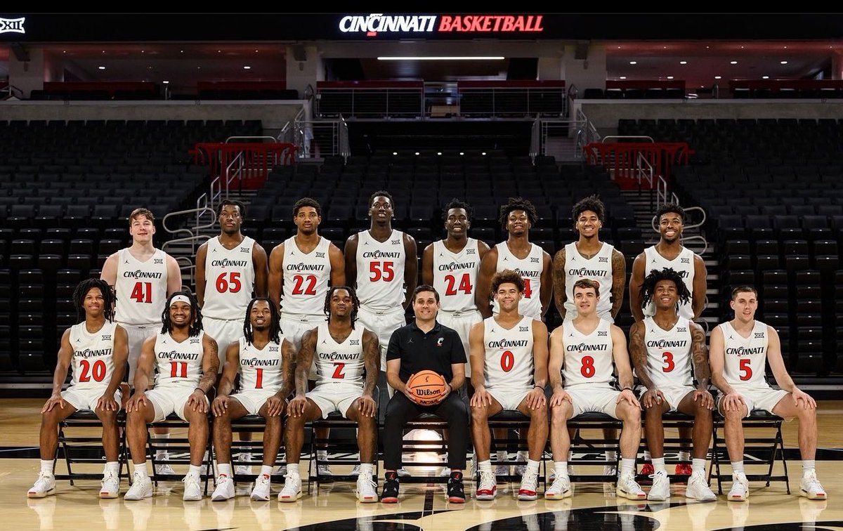 ChiliEnjoyer's tweet image. At least we have UC basketball 🙏