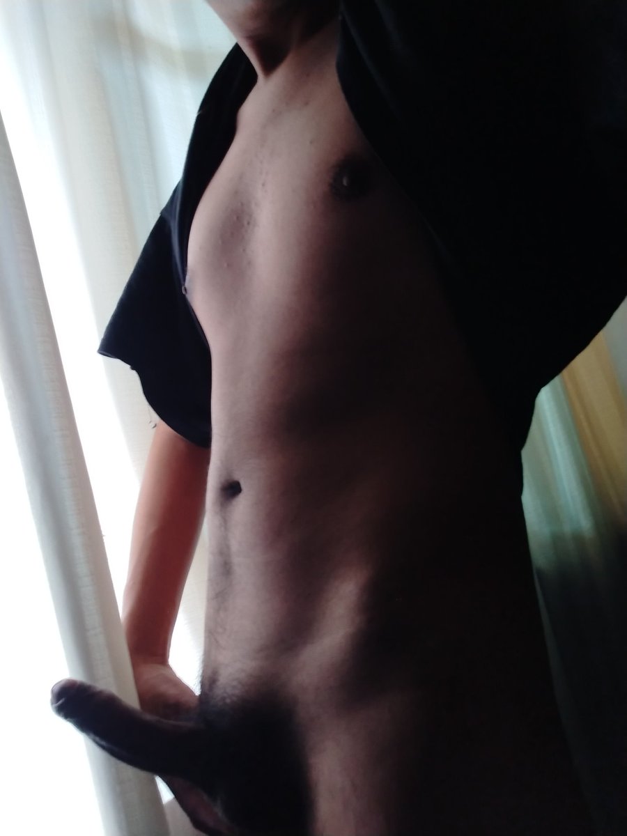 24Bigb0y's tweet photo. @SuperLatino37 @EncuentroGayMty Holaaa https://t.co/f8EdWTns7o