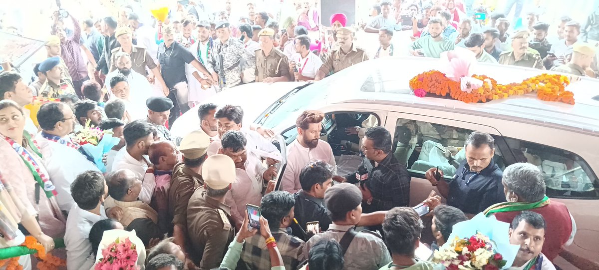 नमन वीरांगना उदा देवी पासी जी , मुख्य अतिथि माननीय  <a href="/iChiragPaswan/">युवा बिहारी चिराग पासवान</a> जी एवं केंद्रीय मंत्री, राष्ट्रीय अध्यक्ष <a href="/LJP4India/">Lok Janshakti Party (Ramvilas)</a> , <a href="/ArunBhartiLJP/">Arun Bharti</a> 16 नवंबर