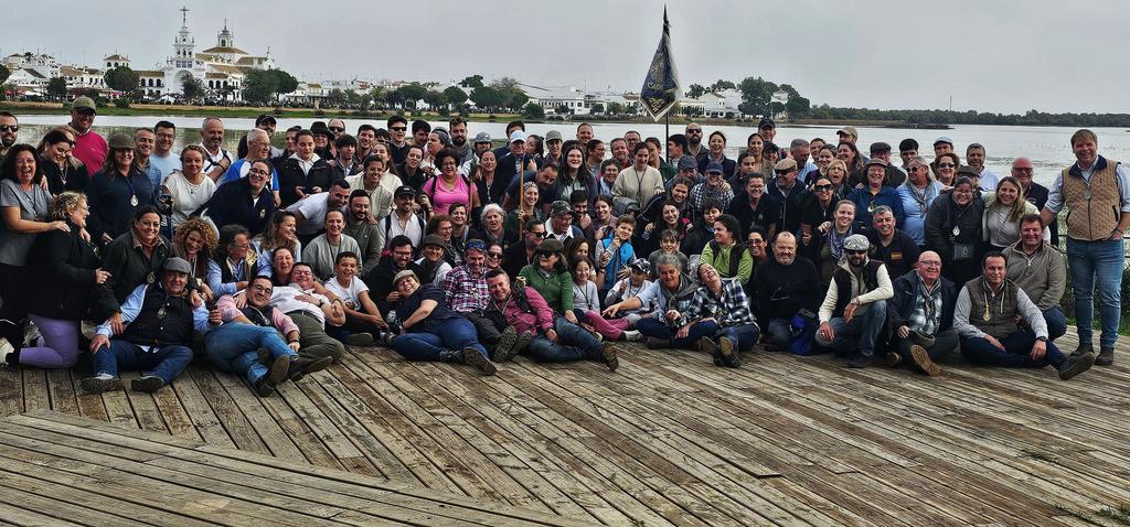 "Después de cada paso cargado de fe, esperanza y anhelos, el camino llega a su fin, y el corazón encuentra su refugio a los pies de Ella. 

Sigue leyendo 👉 facebook.com/share/p/1Amy4E…
