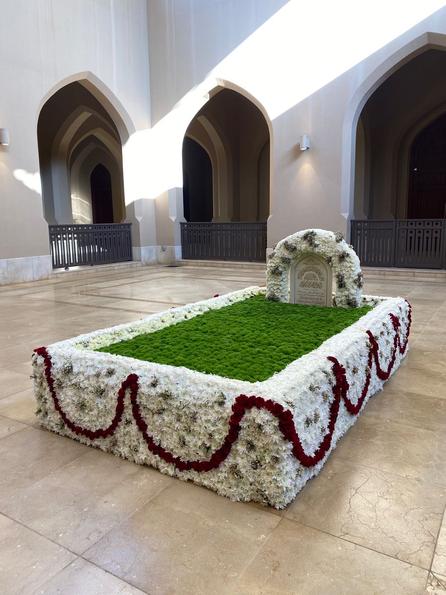 رحم الله باني نهضة عُمان
السلطان قابوس بن سعيد طيب الله ثراه 💐