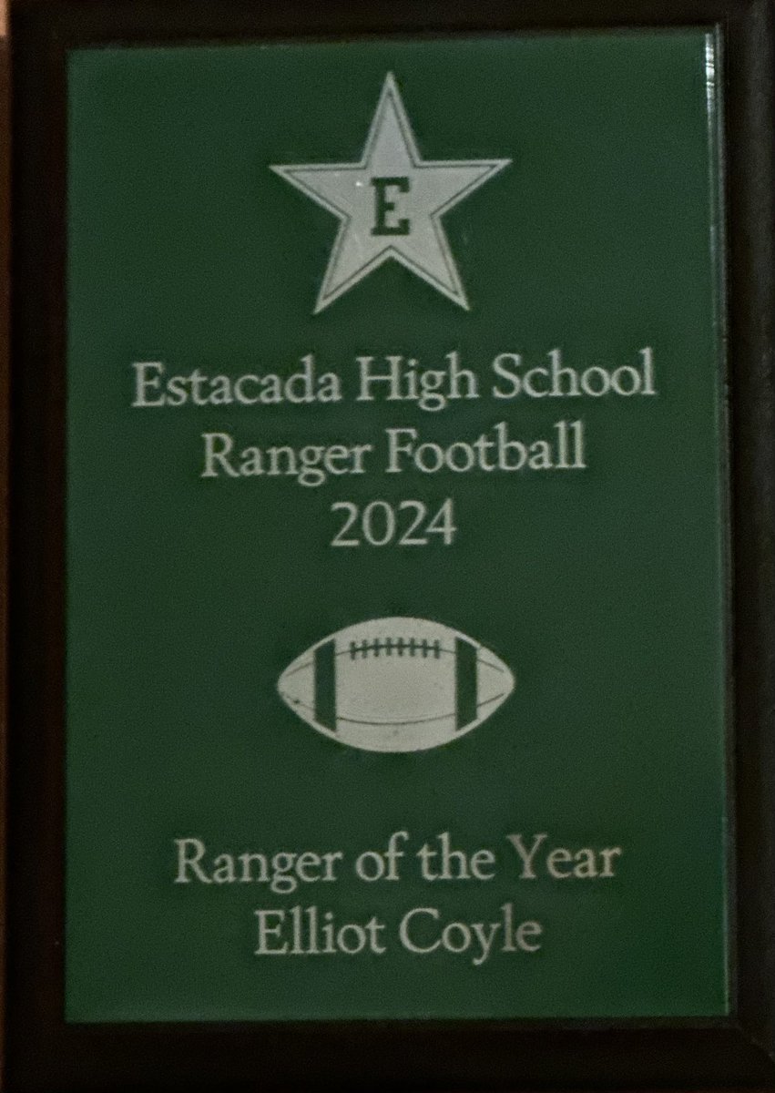 ElliottCoyle's tweet photo. 🏈Pretty proud of this one. I gave it my all and left it ALL on the field. Thank you @CadaRangersFB &amp; @EstacadaHS for accepting me and for acknowledging my efforts both on &amp; off the field. Go Rangers!!!🏈 https://t.co/XsMvQcsFzj