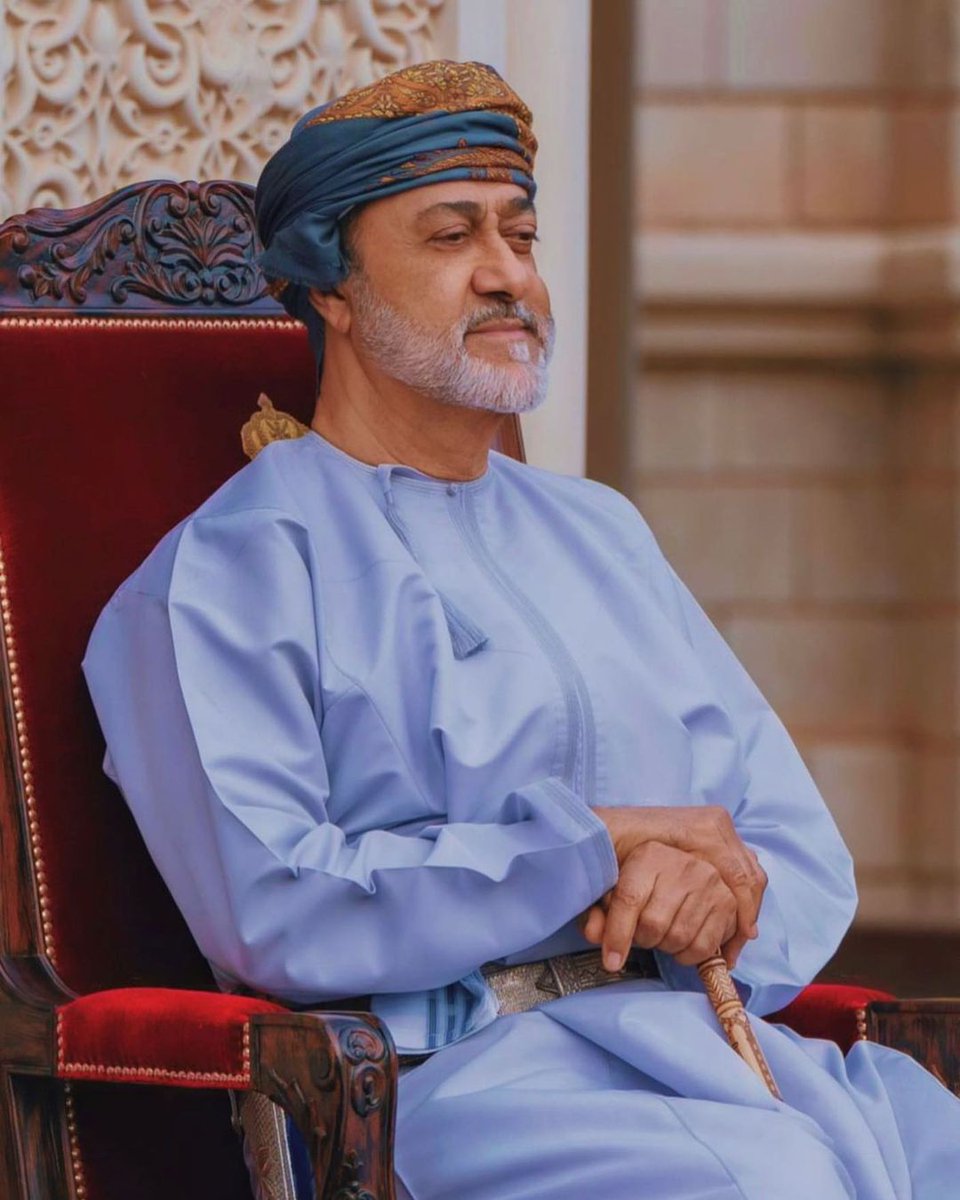 نسأل الله العلي القدير أن يمن على  عُمان وسلطانها وشعبها في عيدها الوطني بالخيرات والمسرات وأن يزيدها من فضله فهو الرحمن الرحيم.
🇴🇲🇴🇲كل عام ووطني الغالي بألف خير🇴🇲🇴🇲🇴🇲

 #العيد_الوطني_٥٤_المجيد