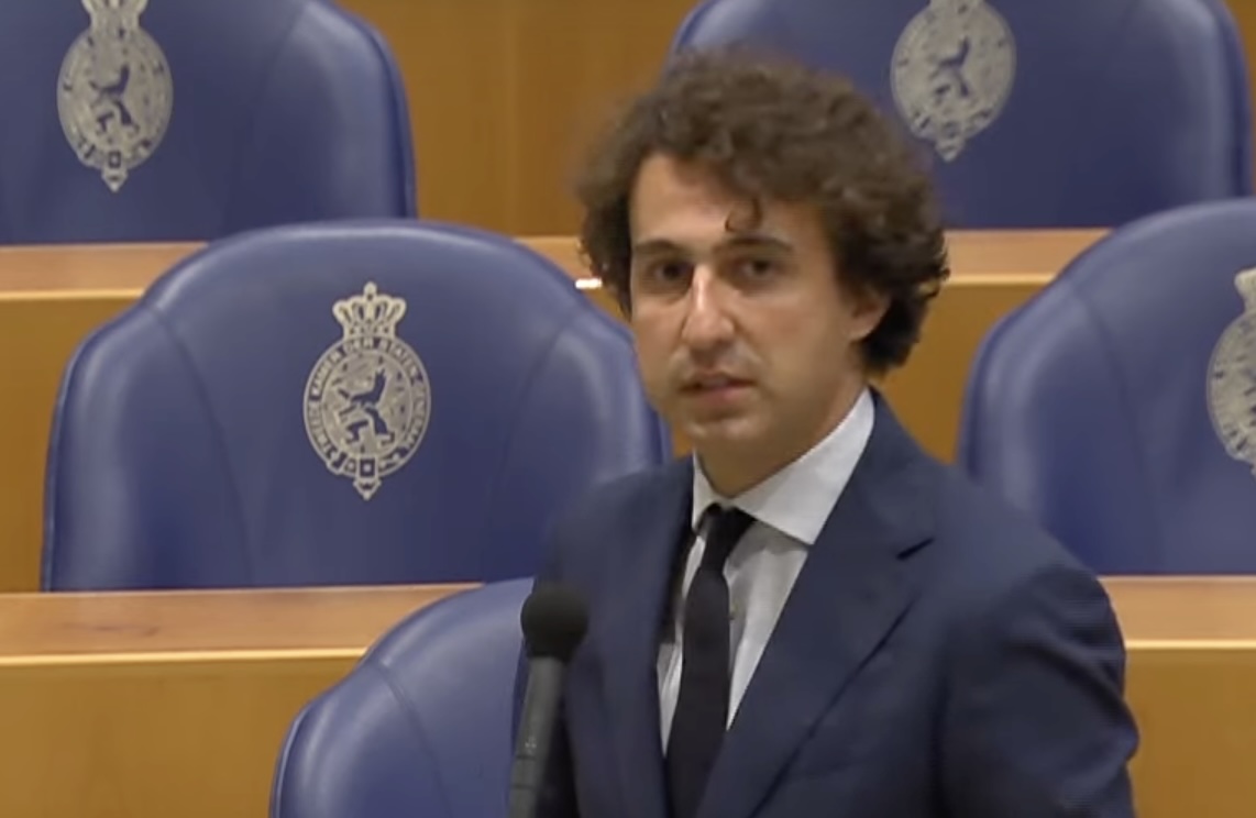 Nieuw 'Briefje van Jan' - aan Jesse Klaver

buttkicken.nl/2024/11/18/bri…

#pogrom #moslimbroeders #Jodenjacht #briefjevanjan