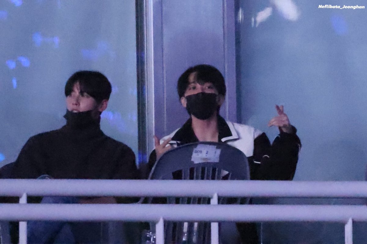 Neflibata_Jeonghan tweet media