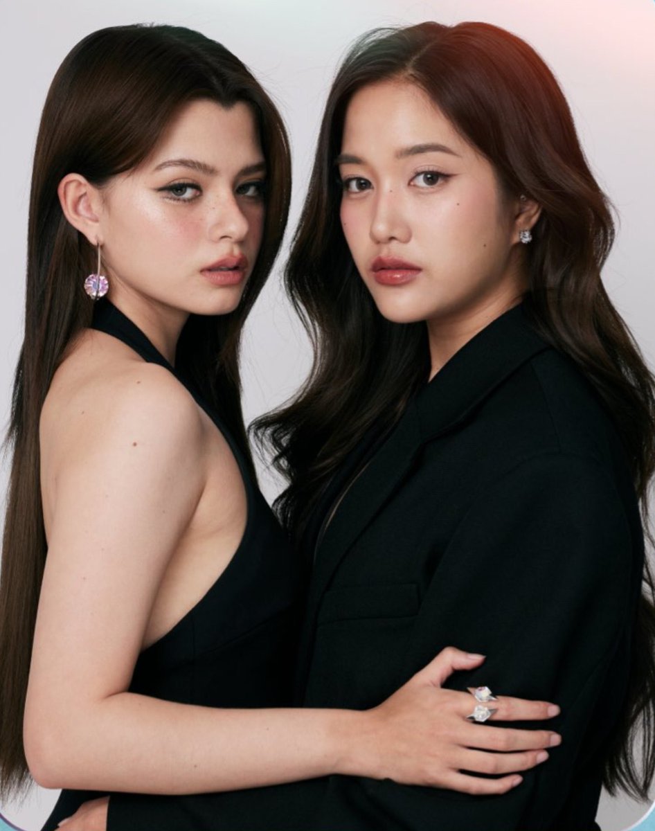 OMG This photo🔥

#freenbecky