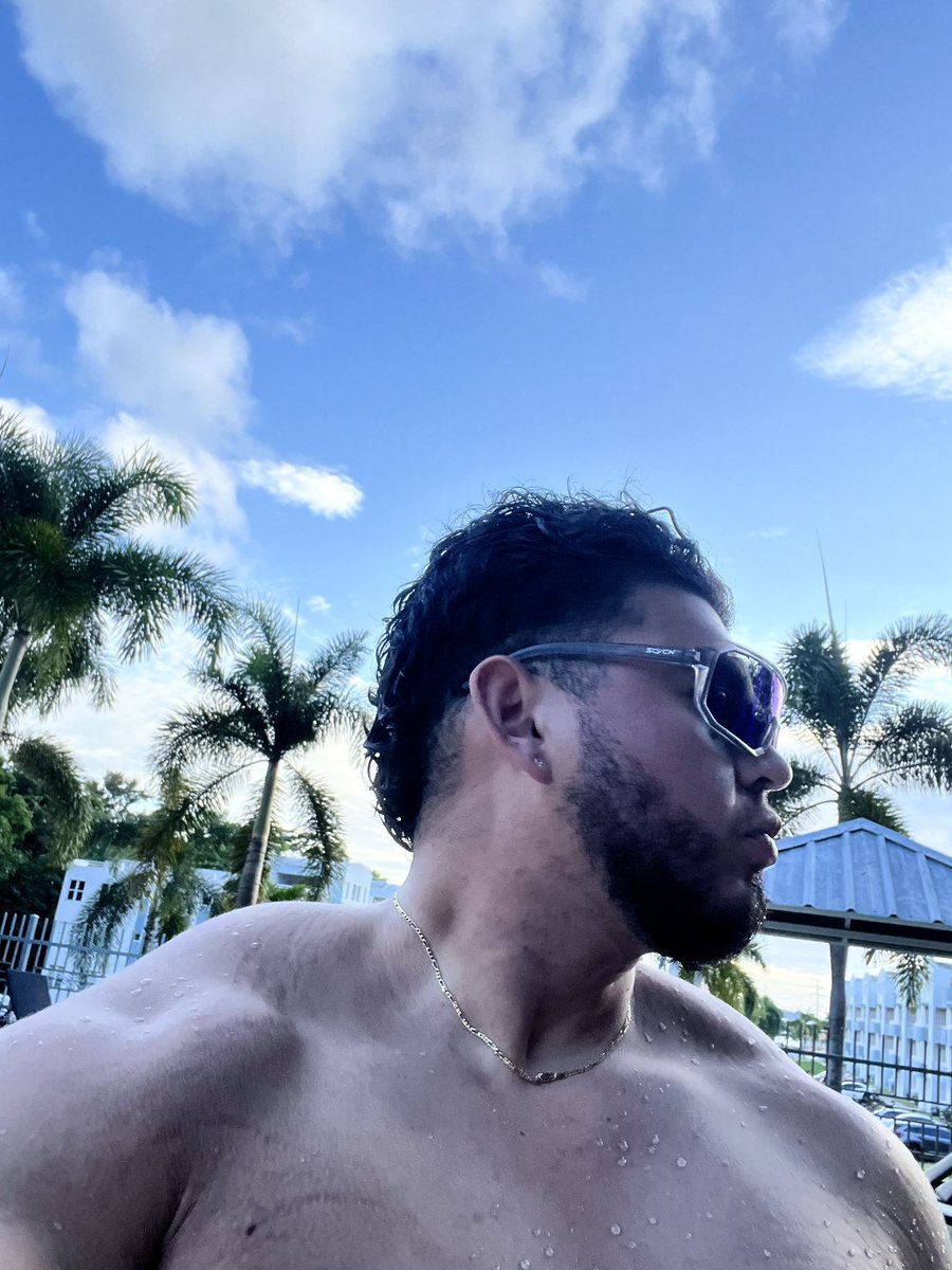 nievrodd's tweet photo. Unas de esta semanita😅 

#MondayMotivation #PuertoRico #foryou https://t.co/3CPQLOscBx