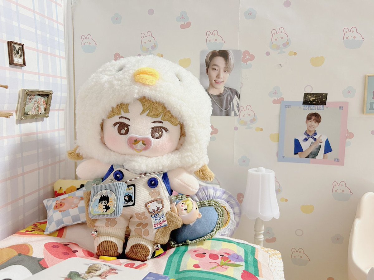 Candolls17's tweet photo. Help RT Plz❤️
🍼Puff Chan 슈크림찬 泡芙灿 2nd Sale
🍼20cm
💰99rmb（body only）
📆11.15-11.30
❗only accept GO, GO plz DM

#DINO #dinodoll #이찬 #디노 #seventeen #SVT #seventeendoll #세븐틴 #세븐틴디노 https://t.co/7M8KXtRkYE