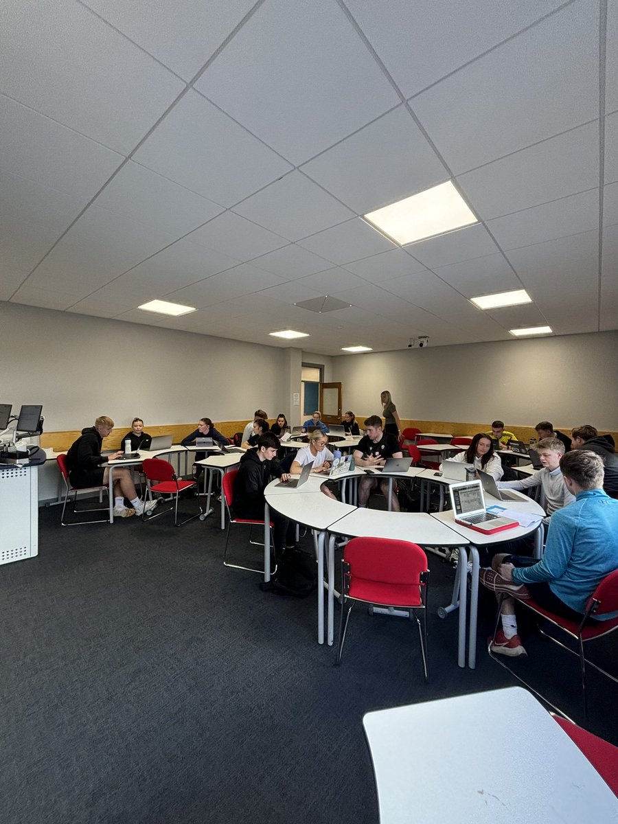 Karen (@karenmunro28) on Twitter photo Itโs been a pleasure to be leading the way with Year 2 Group B on the <a href="/UoE_PE/">MA(Hons) PE</a> programme. A very hardworking and dedicated group of students. Well done on a successful semester 1 ๐ ๐ ๐ Itโs been a pleasure to be leading the way with Year 2 Group B on the <a href="/UoE_PE/">MA(Hons) PE</a> programme. A very hardworking and dedicated group of students. Well done on a successful semester 1 ๐ ๐ ๐